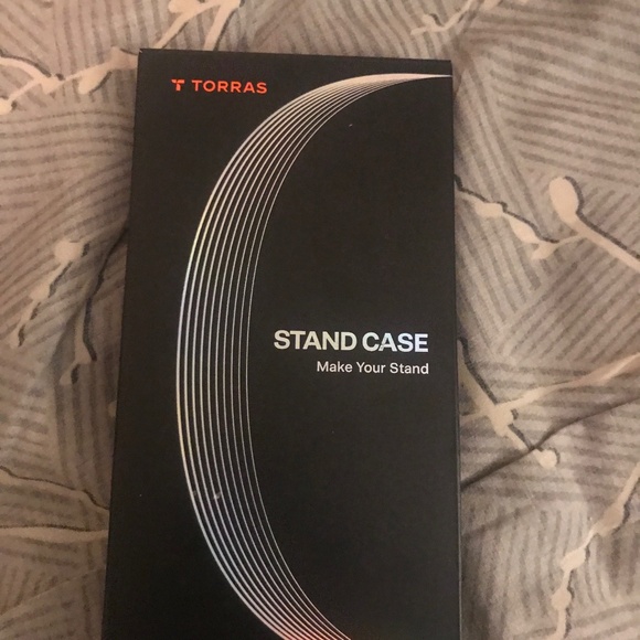 Torras Q3 Air IPhone 17 Pro Max MagSafe Case - Picture 1 of 5